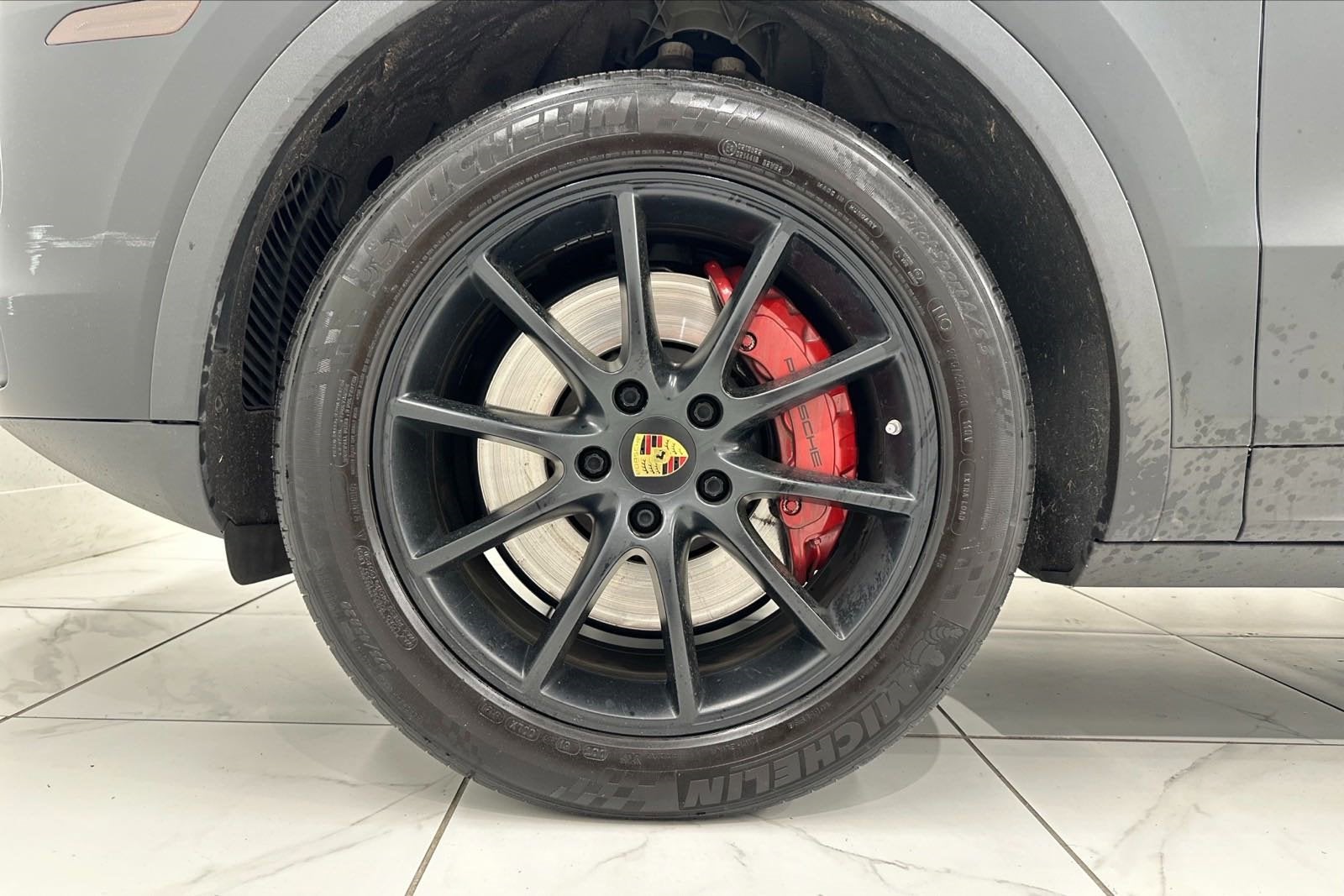 2019 Porsche Cayenne S